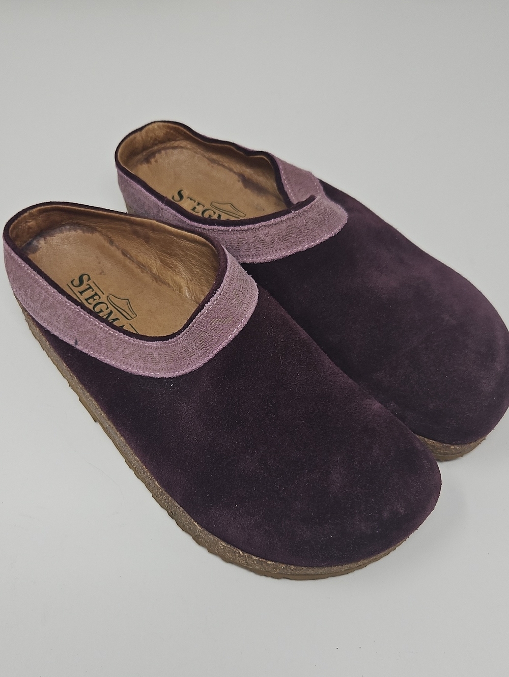 Stegmann Suede Slip-On Clogs in Deep Plum Comfort Size 8